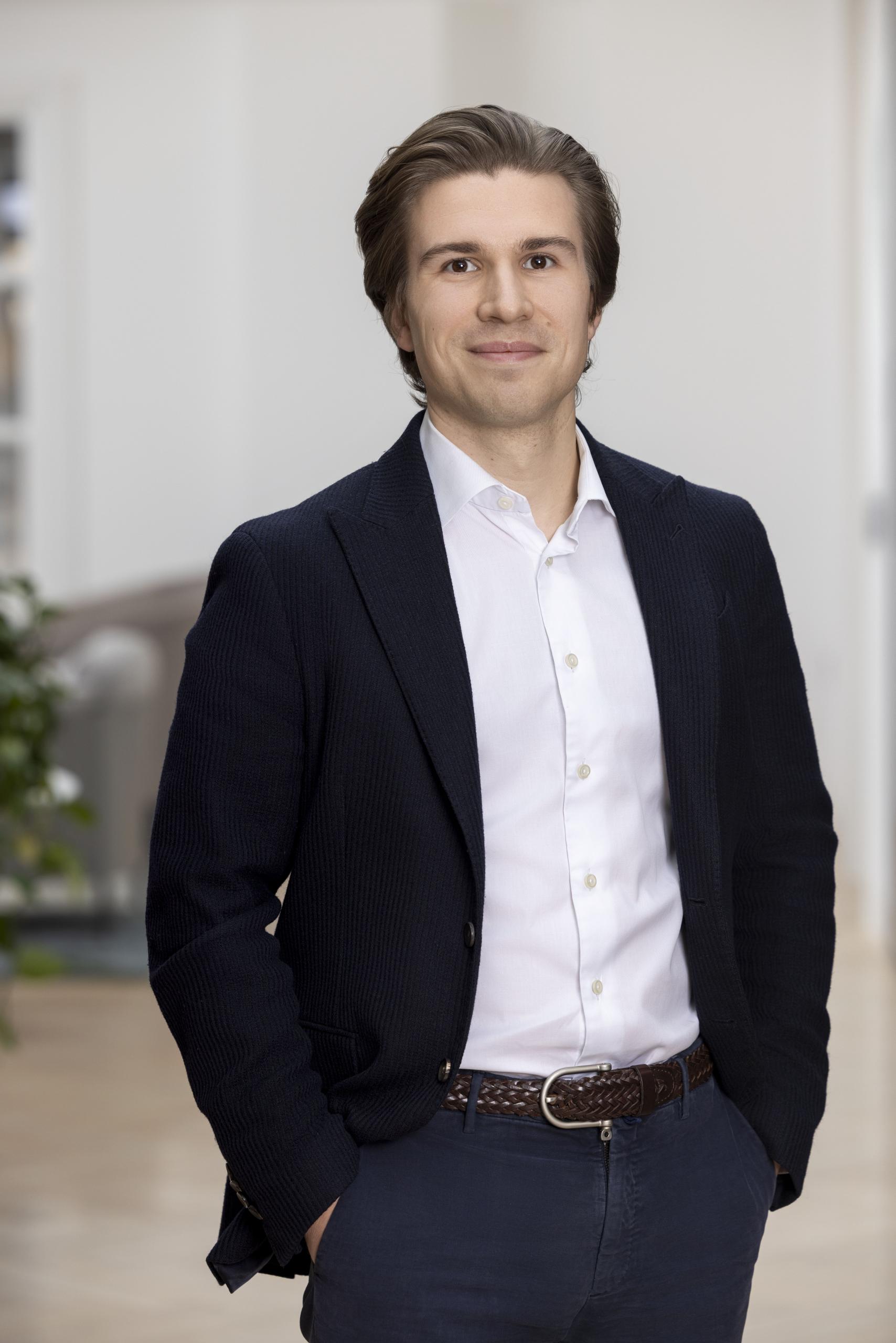 Louis Ryz Louis Deloz | Cinven - Focused European Integrated World-class